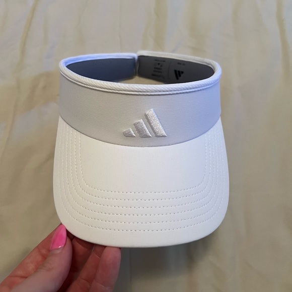 Adidas ClimaCool White and Gray Visor - Picture 1 of 2